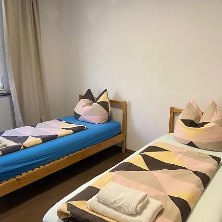 2-zimmer-wohnung Mit Balkon In Der アパート ニュルンベルク